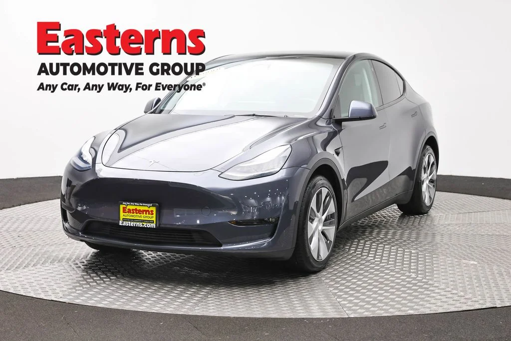 Used 2021 Silver Tesla Long Range image 1