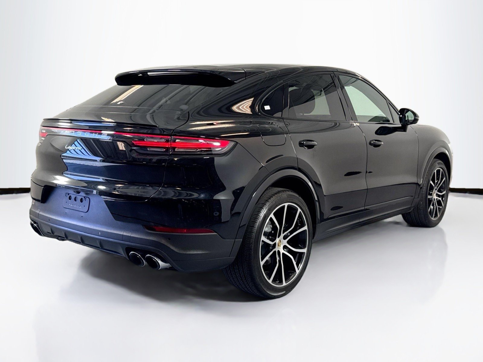 Used 2023 Black Porsche Platinum Edition image 9