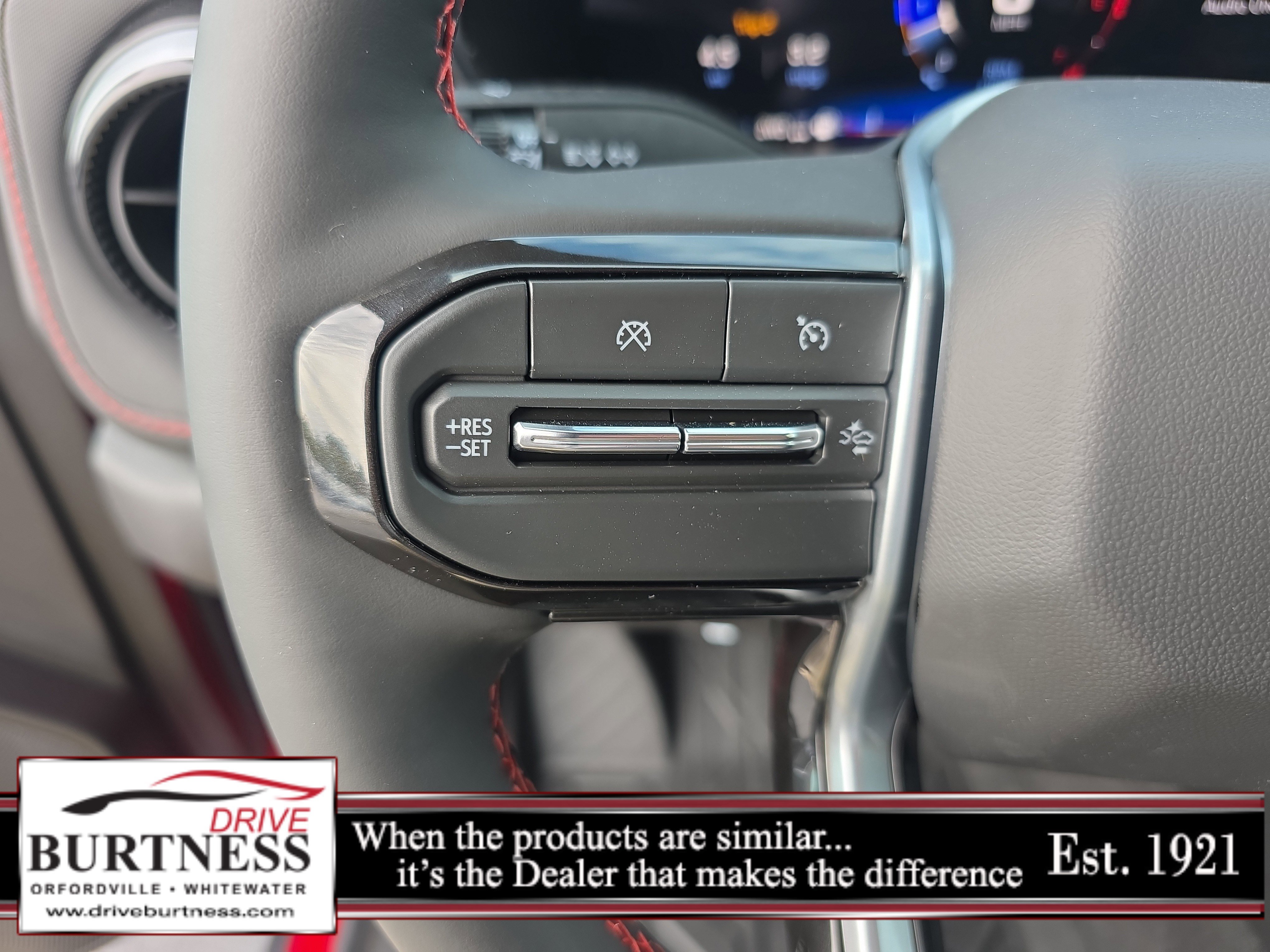 2026 Chevrolet Colorado Z71 photo 2