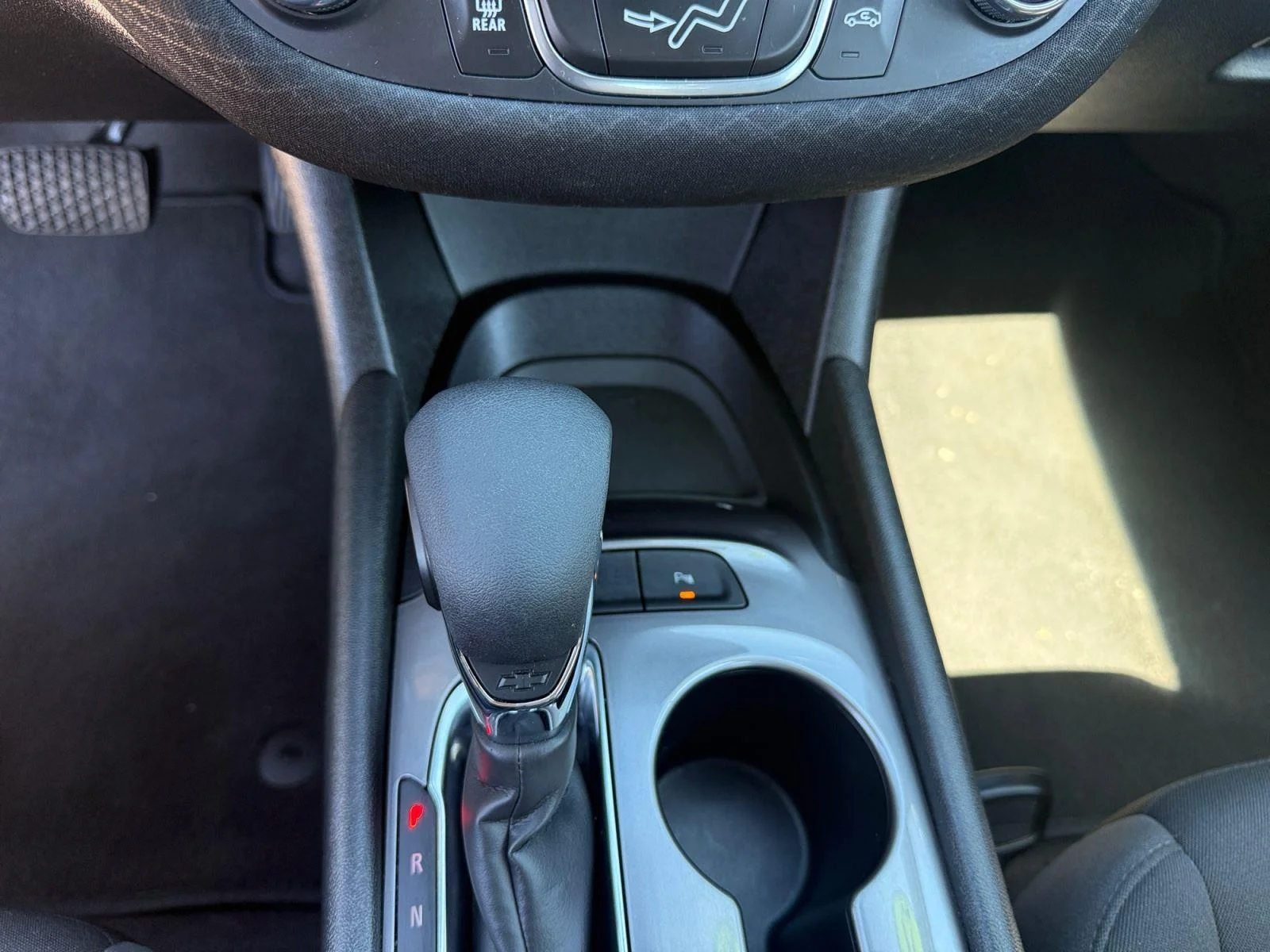 Used 2023 Summit White Chevrolet LS image 12