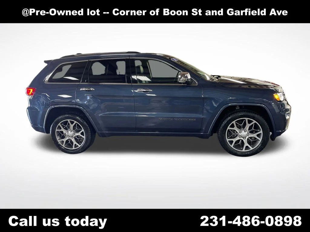 Used 2020 Blue Jeep Overland image 6