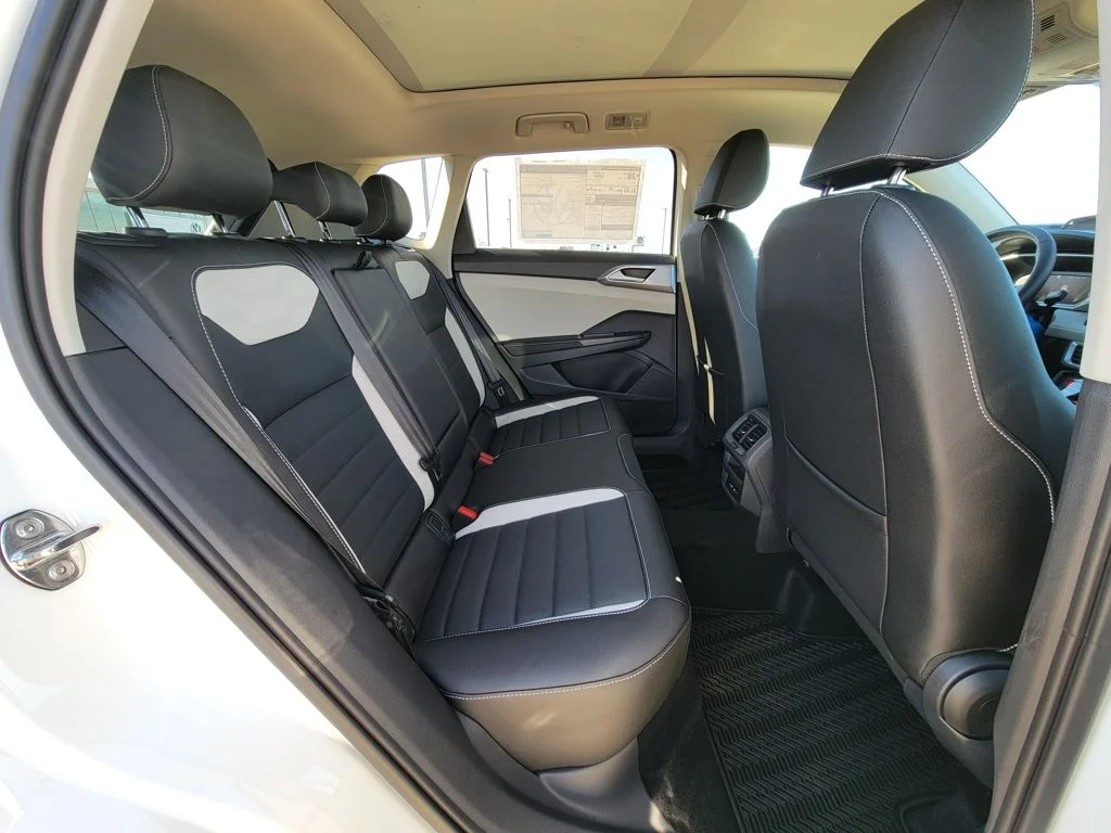 2026 Volkswagen Taos SEL - Photo 15
