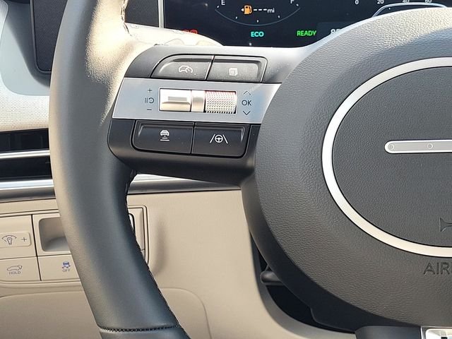 Certified Used 2025 Gray Hyundai SEL Convenience image 25
