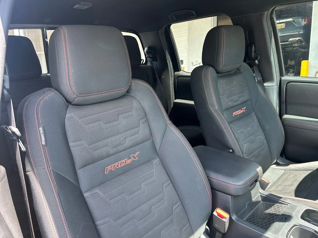 Certified Used 2022 Black Nissan PRO-X image 14