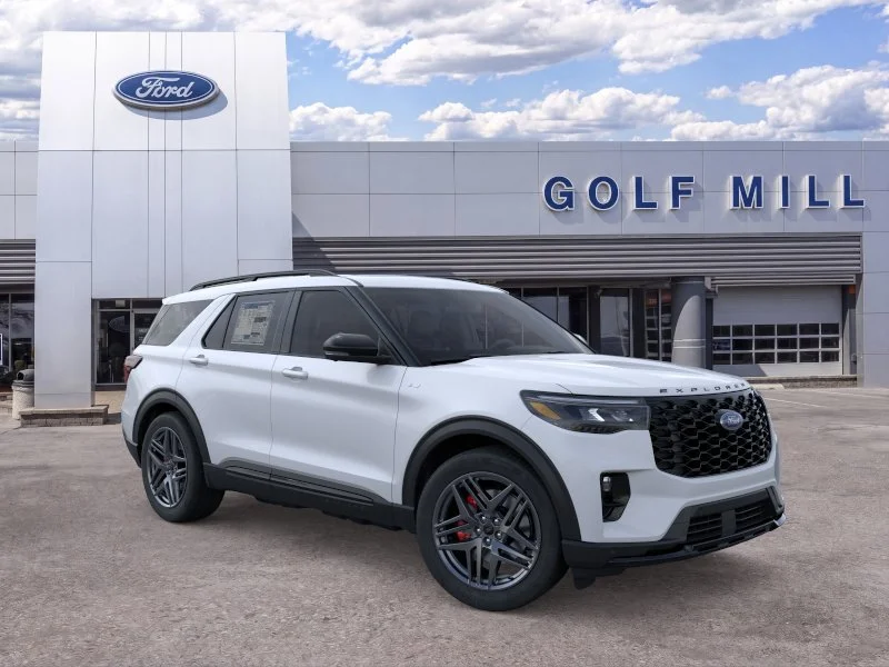 New 2026 Space White Metallic Ford ST-Line image 6