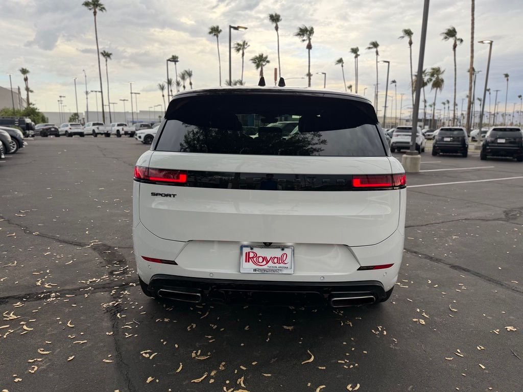 Certified Used 2024 White Land Rover Dynamic SE image 17