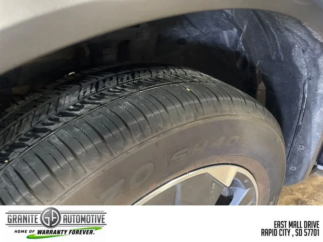 Used 2025 Blue Nissan SV image 18