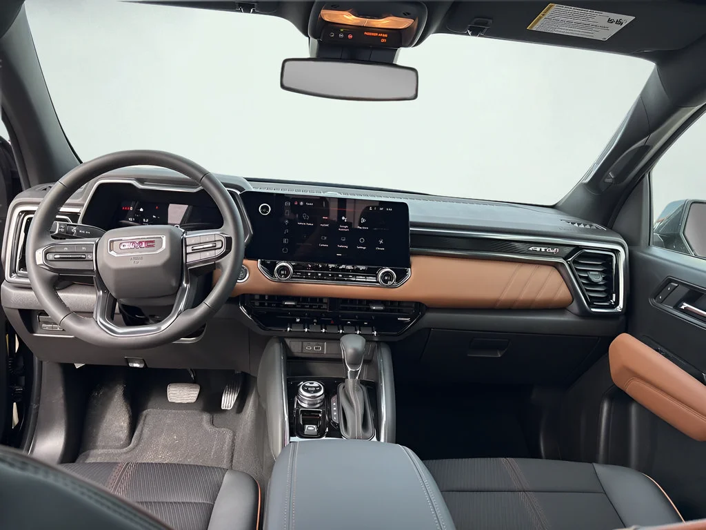 2026 GMC Canyon AT4 - Photo 17