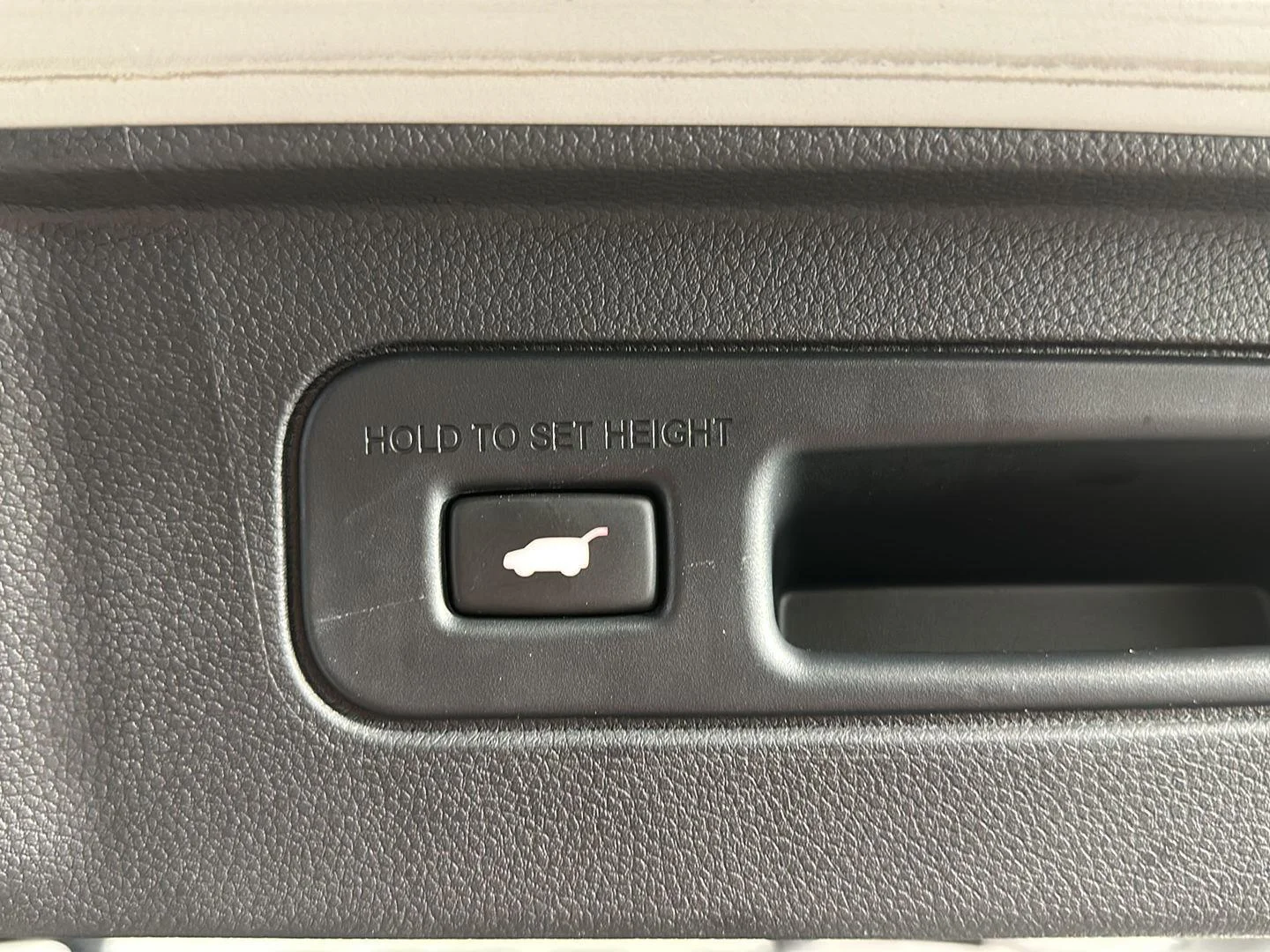 Used 2025 Platinum White Pearl Honda TrailSport image 29