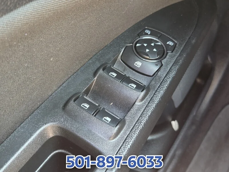 Used 2019 Black FORD SE FWD image 24