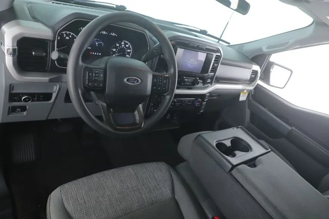 Used 2023 White Ford XLT image 17