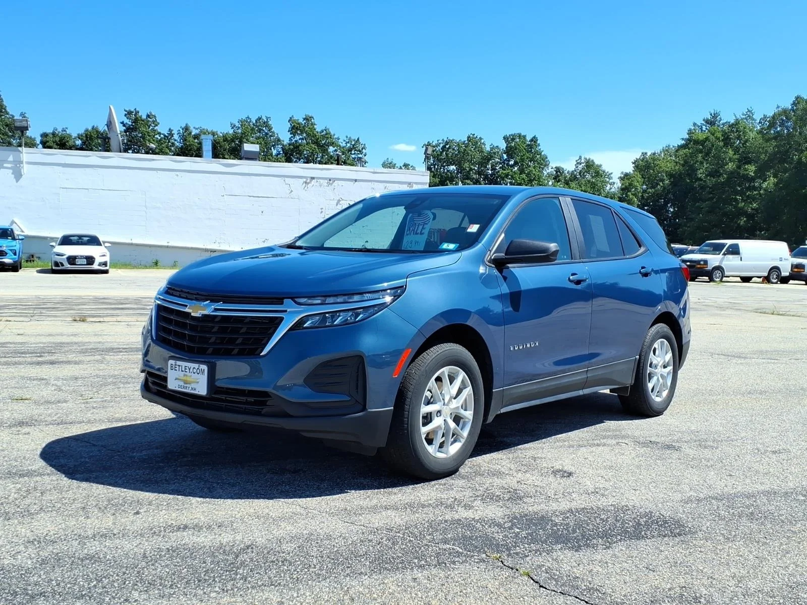 Used 2024 Lakeshore Blue Metallic Chevrolet LS image 9