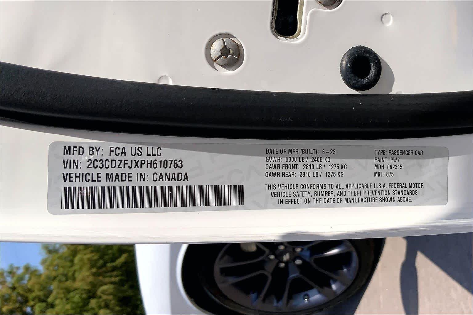 Used 2023 White Knuckle Clearcoat Dodge R/T Scat Pack image 32