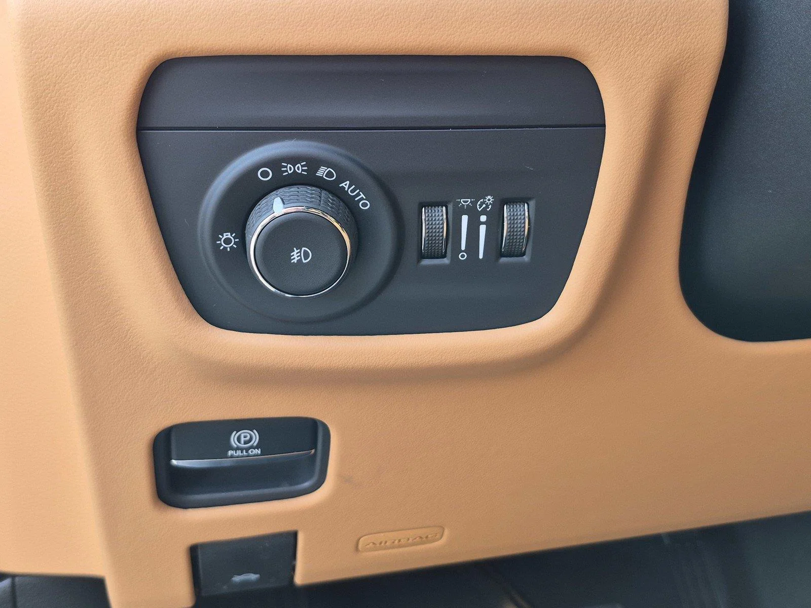 New 2027 Sting-Gray Clear-Coat Paint Jeep Summit image 23