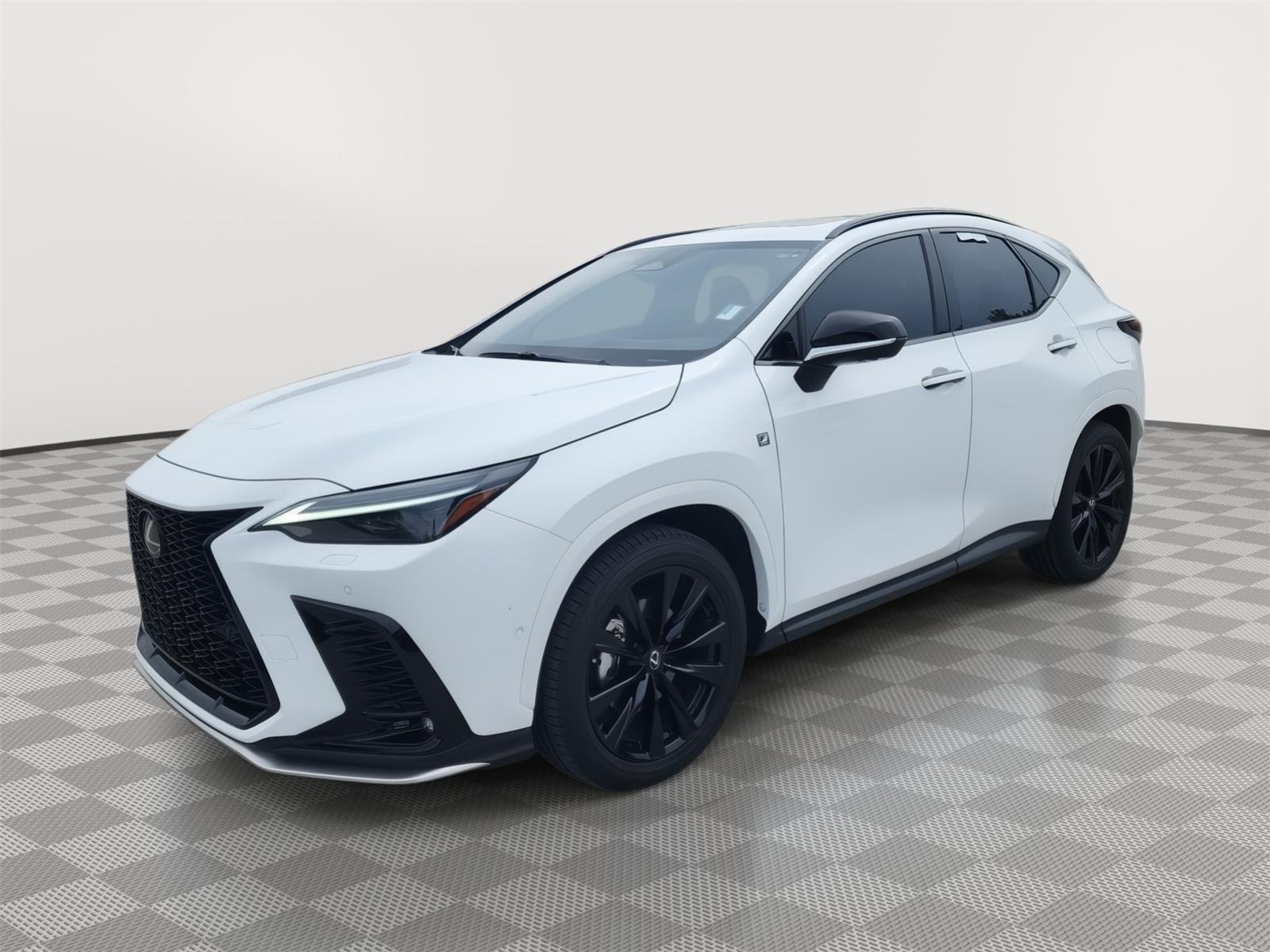 Used 2025 Ultra White Lexus NX 450h+ F SPORT Handling image 5