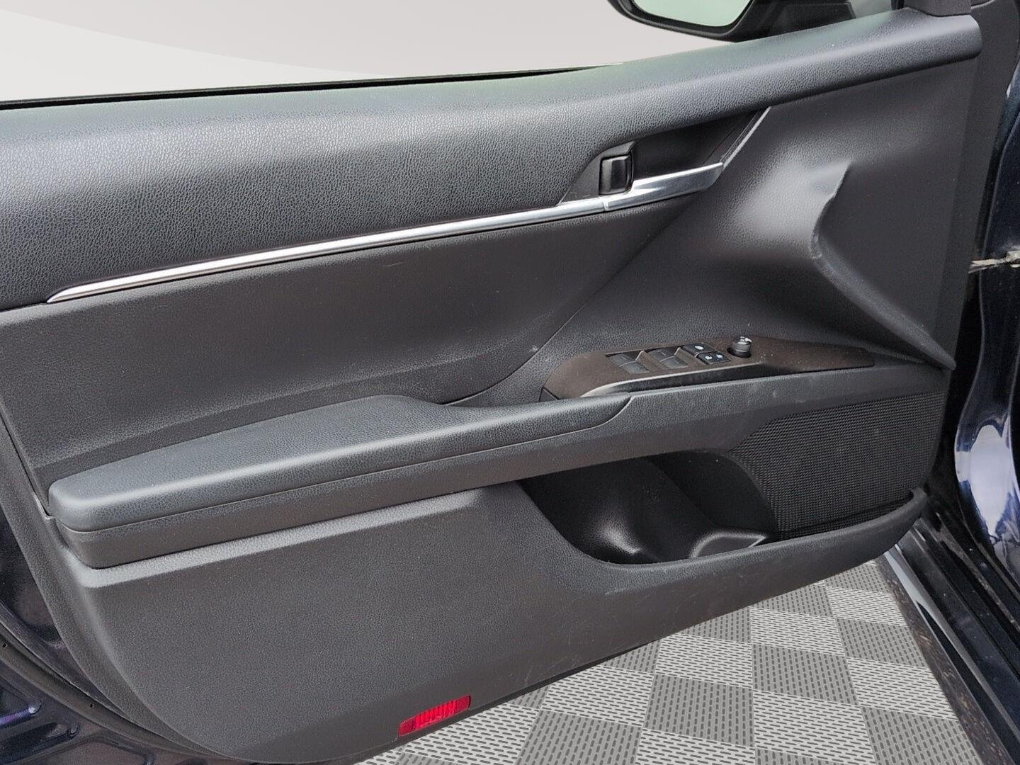 Certified Used 2021 Blueprint Toyota SE image 4