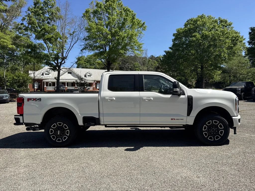 New 2026 Star White Metallic Tri-Coat Ford Platinum image 8