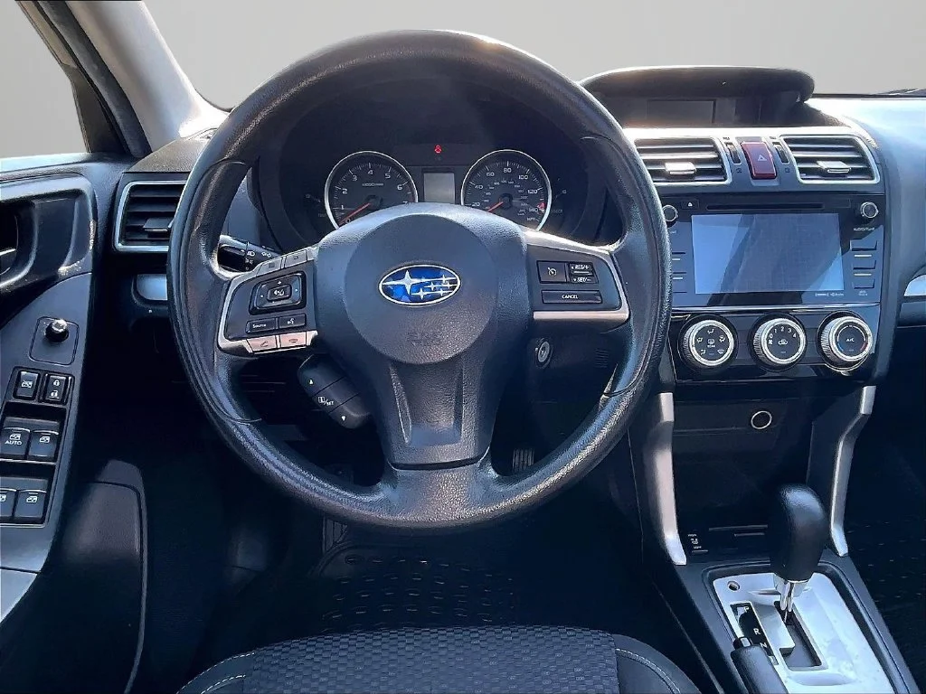 Used 2016 Brown Subaru 2.5i Premium image 5