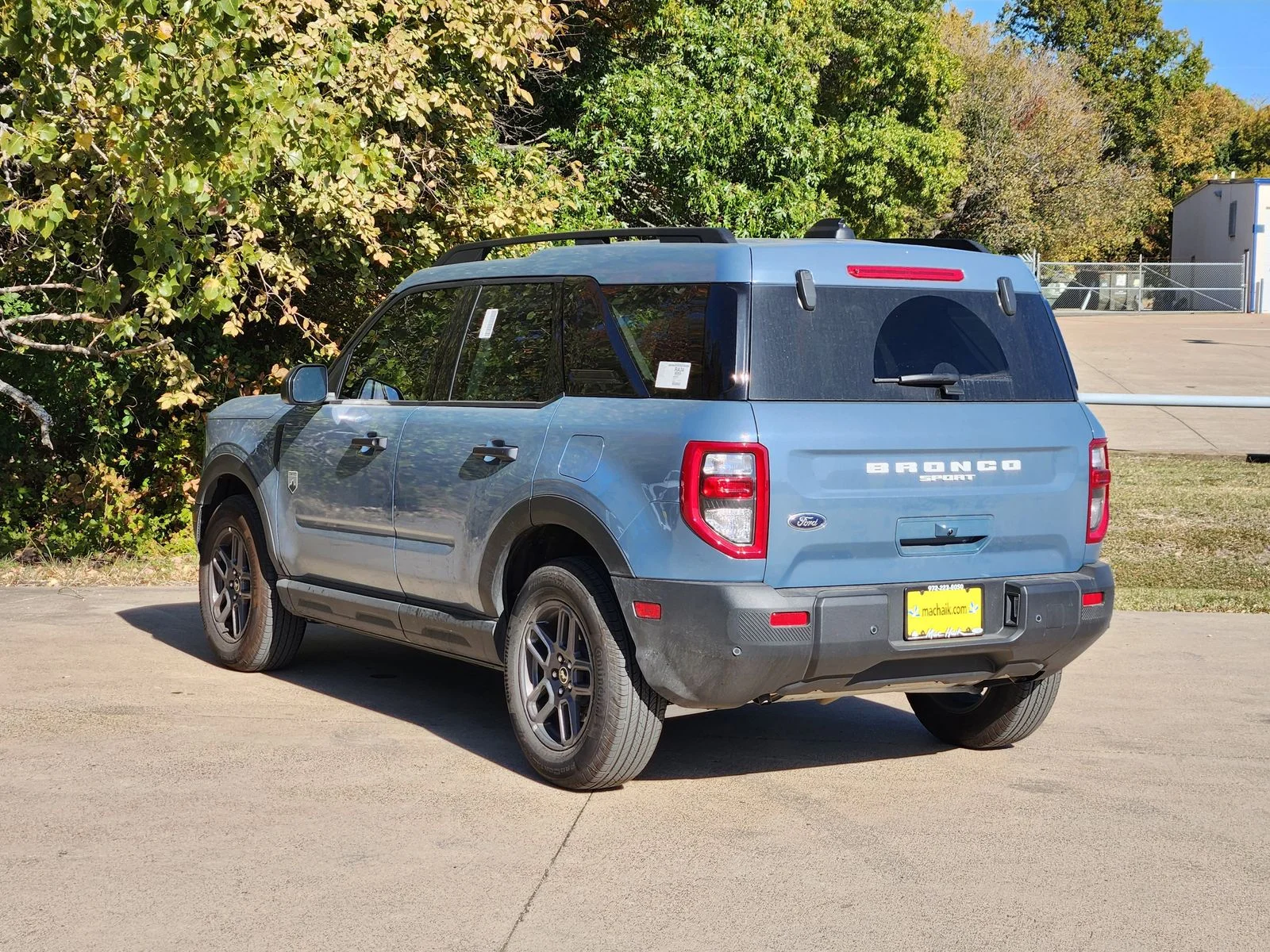 New 2025 Azure Gray Metallic Tri-Coat Ford Big Bend® image 3