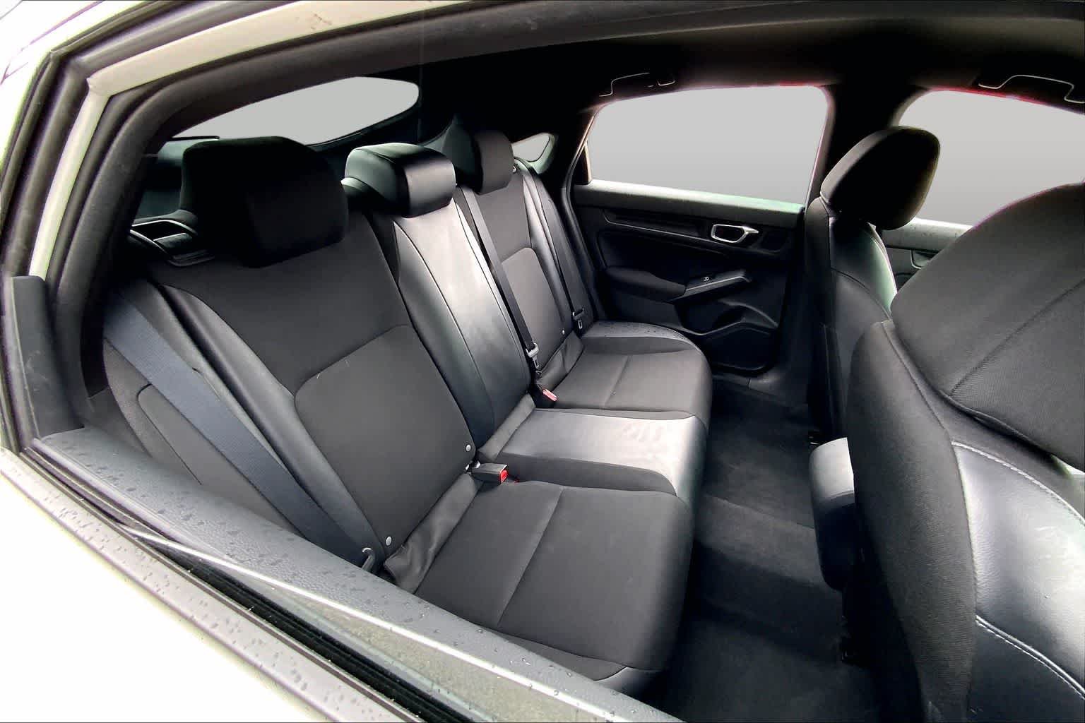 Used 2023 Platinum White Pearl Honda Sport image 19