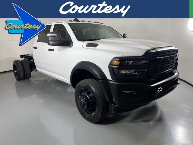 New 2025 Bright White Clear-Coat Exterior Paint RAM Tradesman image 1