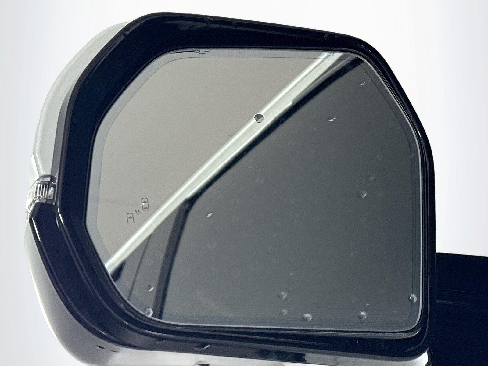 New 2026 Wind Chill Pearl Toyota Platinum i-FORCE MAX image 3