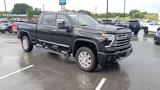 Certified 2024 Chevrolet Silverado 3500HD High Country with VIN 2GC4YVEY3R1190335 for sale in Kansas City