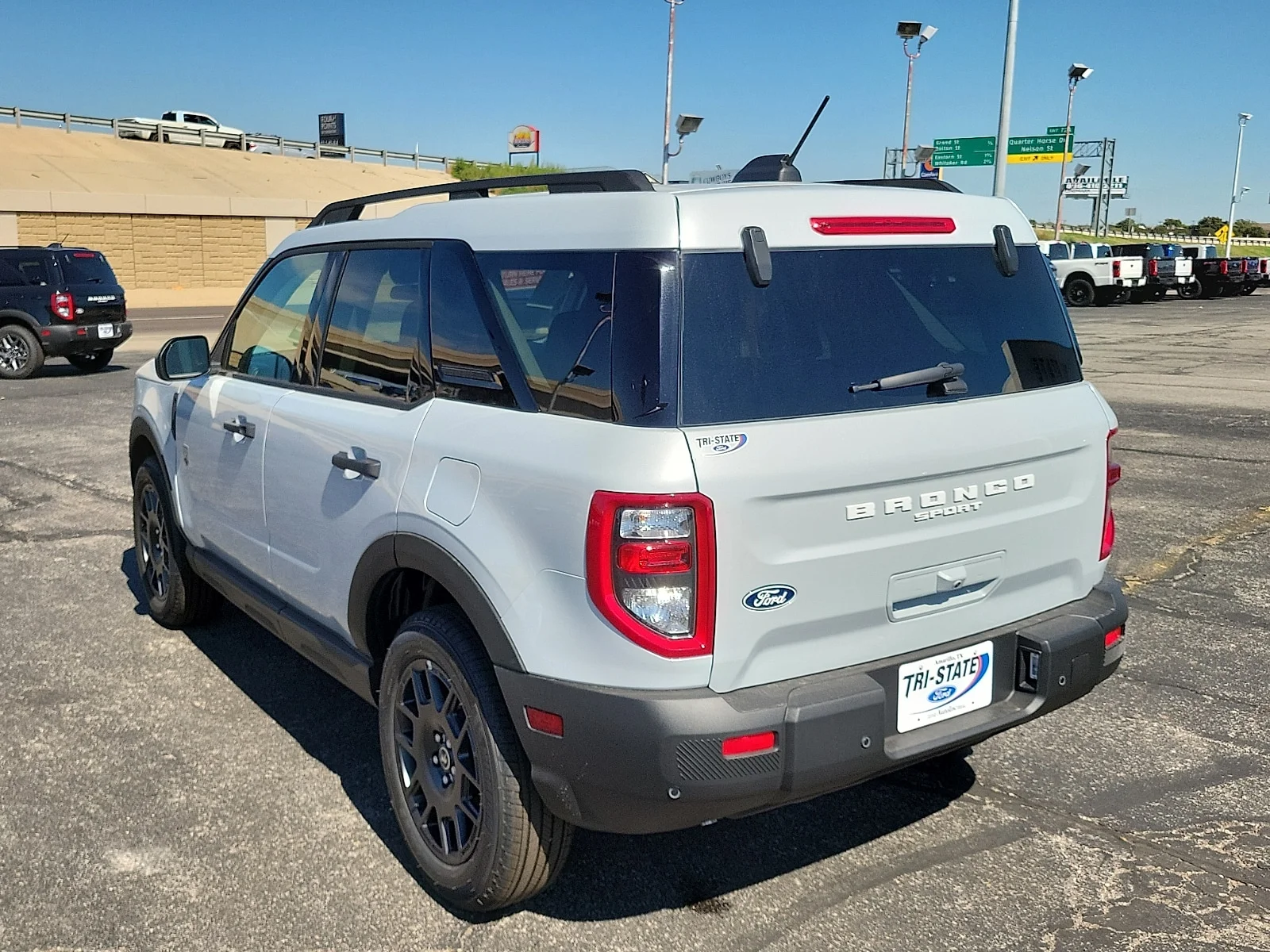 New 2026 Space White Metallic Ford Big Bend&reg; image 3