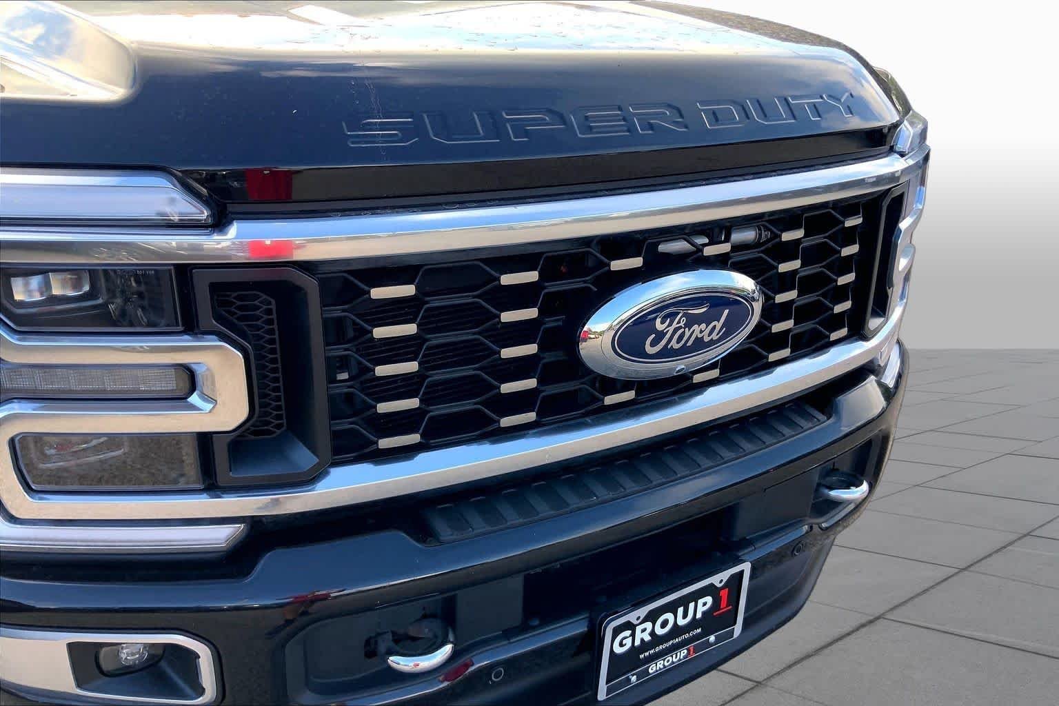Used 2024 Agate Black Ford Platinum image 30