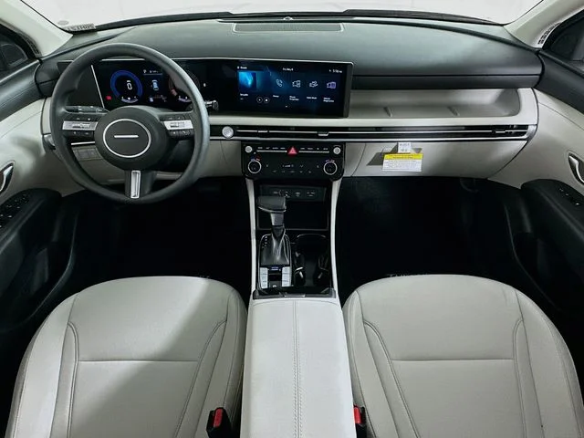New 2026 Hyundai TUCSON SEL