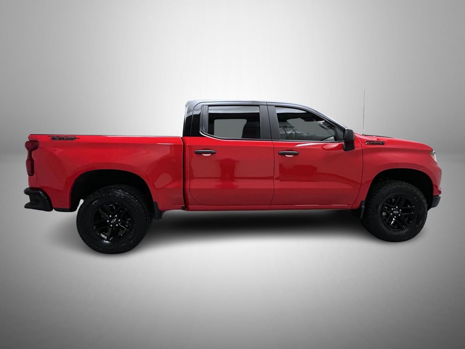 Used 2025 Red Chevrolet Custom Trail Boss image 4