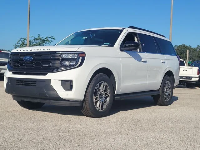 New 2026 Oxford White Ford Active image 33
