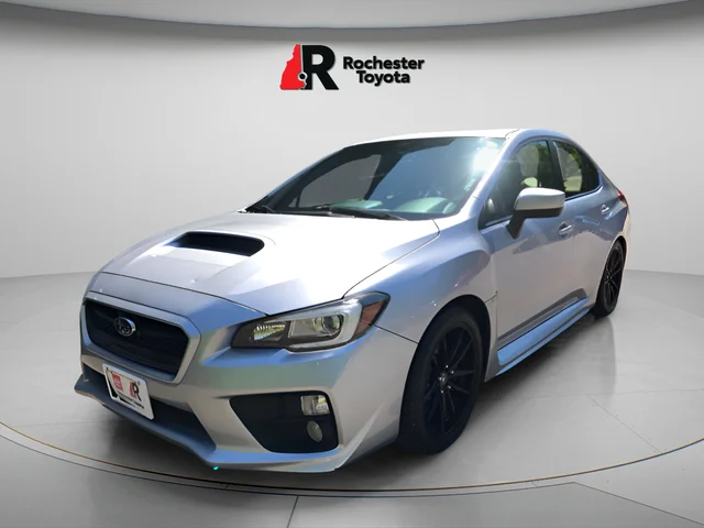 Used 2017 Silver Subaru Limited image 3