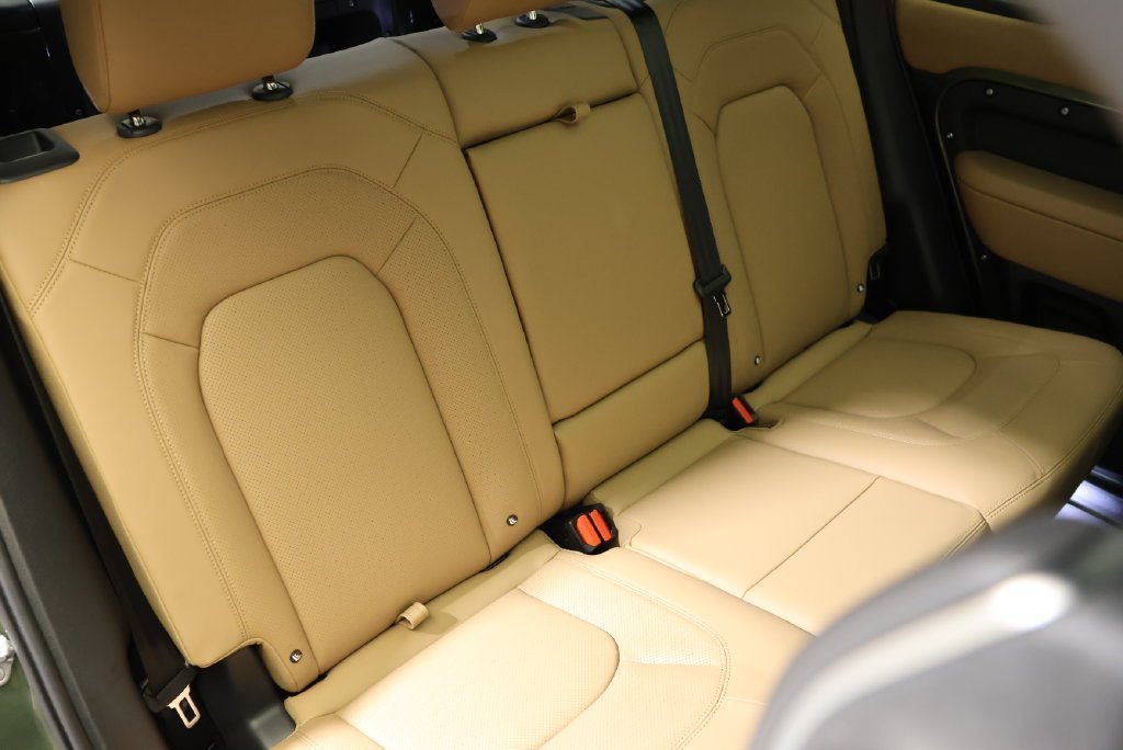 New 2026 Woolstone Green LAND ROVER X-Dynamic SE image 46