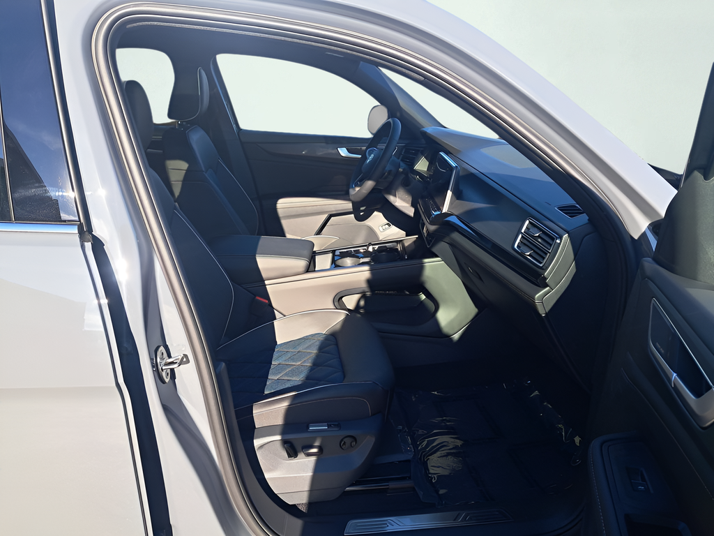 New 2025 Gray Volkswagen 2.0T SEL Premium R-Line image 18