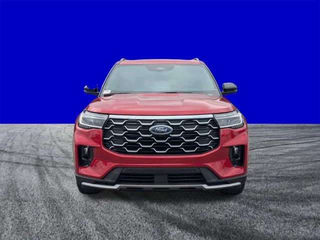 New 2026 Rapid Red Metallic Tinted Clearcoat Ford Platinum™ image 9