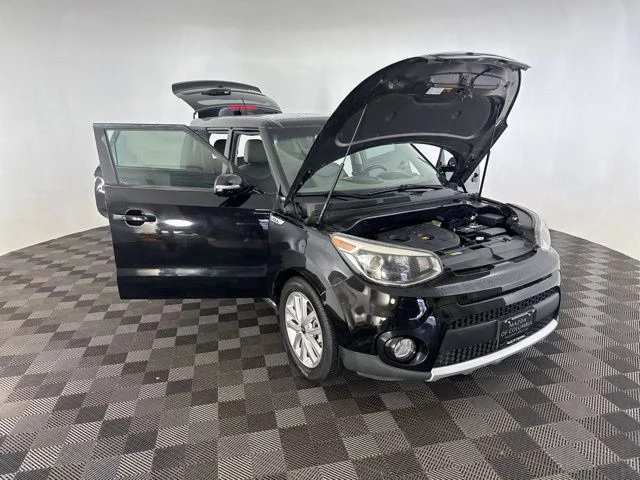 Used 2017 Black Kia Plus image 12