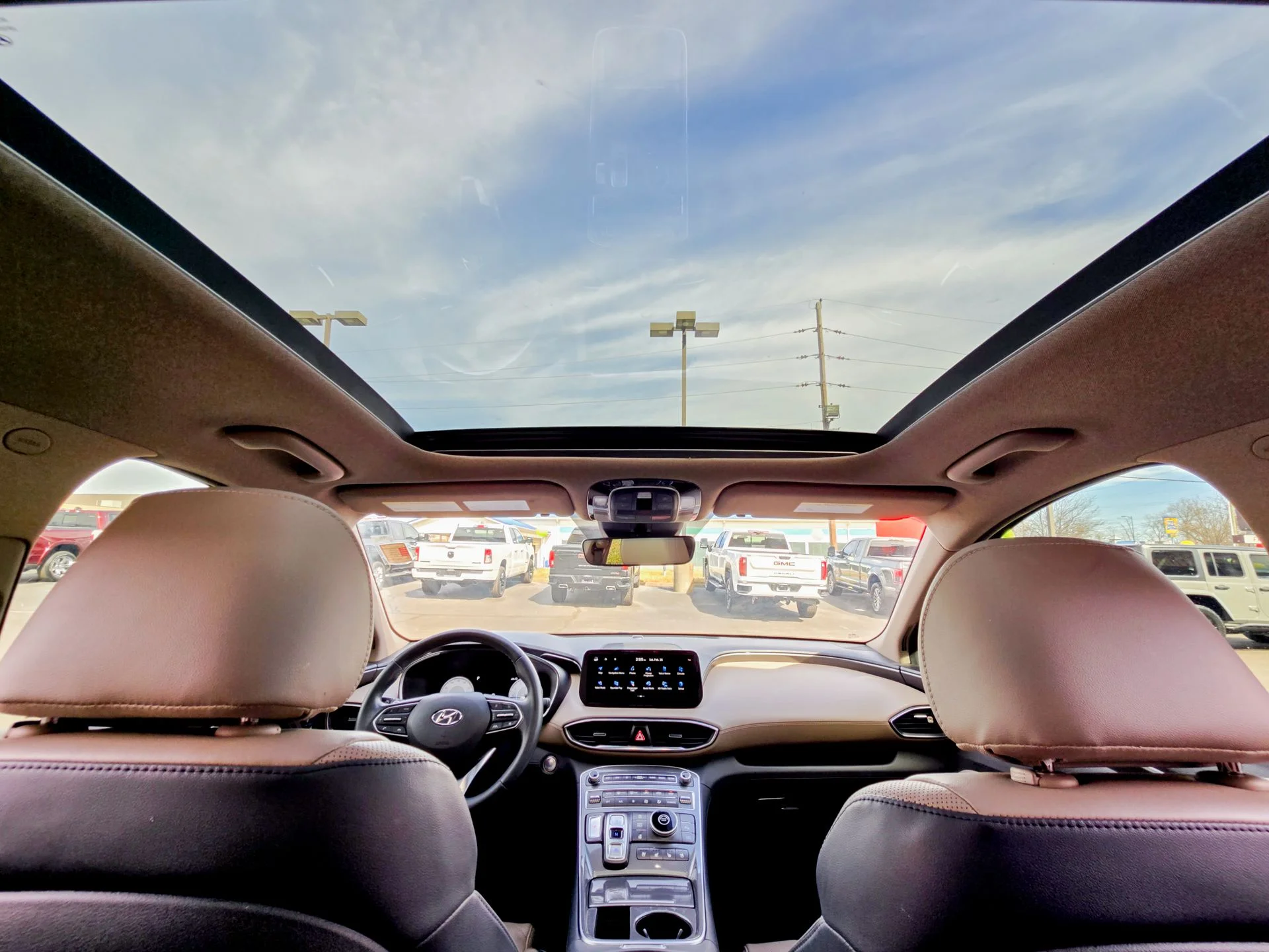 Used 2023 Red Hyundai Limited image 2