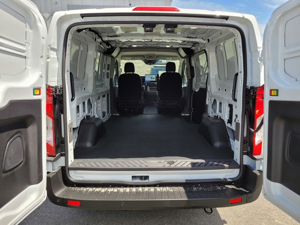 New 2026 Oxford White Ford Cargo Van image 5