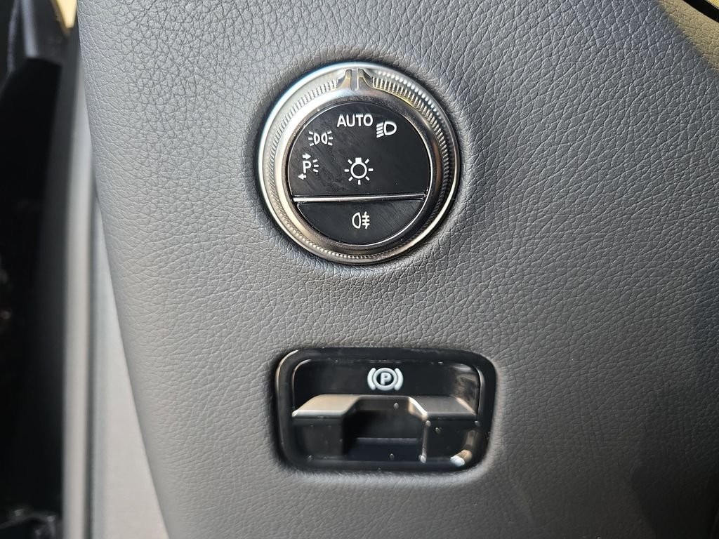 2026 Mercedes-Benz GLC Base - Photo 29