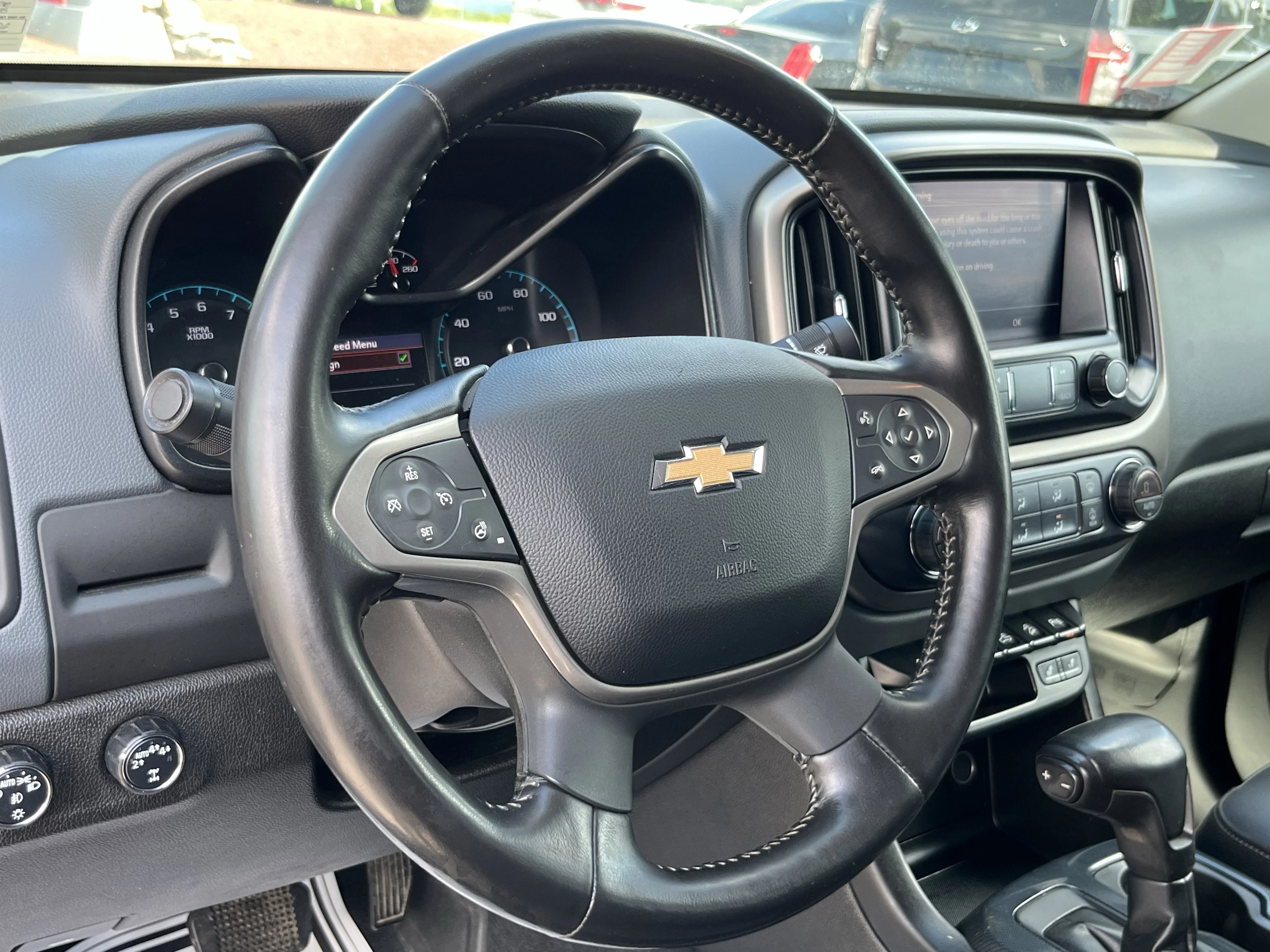Used 2019 Pacific Blue Metallic Chevrolet Z71 image 23