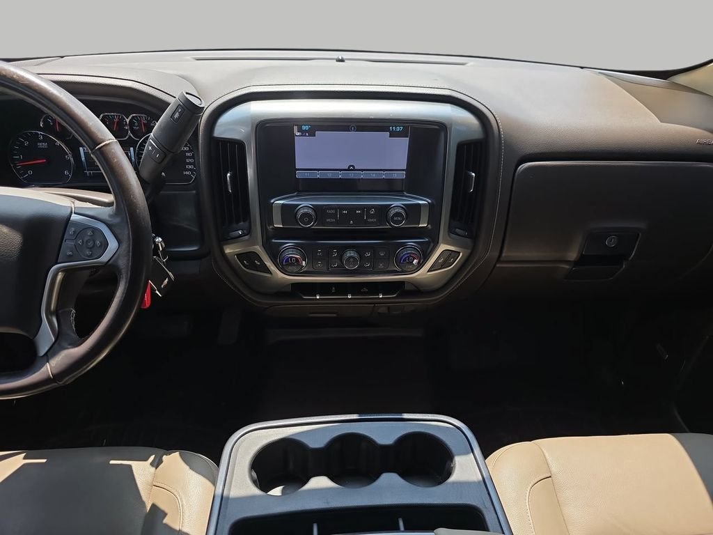 Used 2018 White Chevrolet LTZ image 11