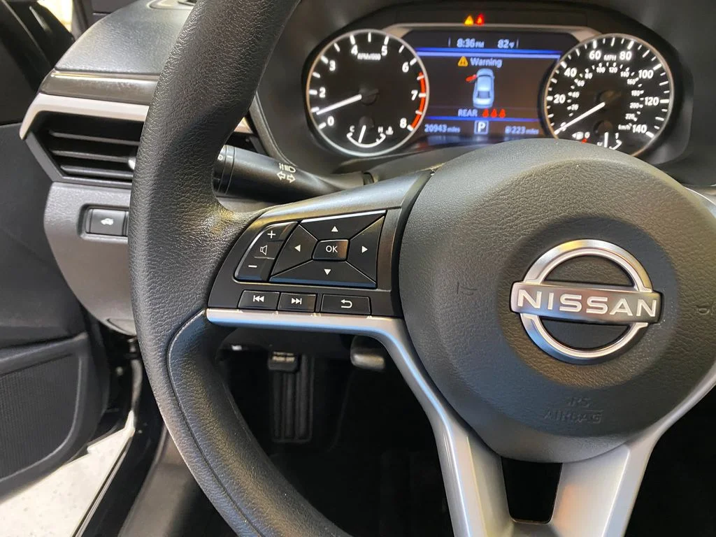 Used 2025 Black Nissan 2.5 SV image 31
