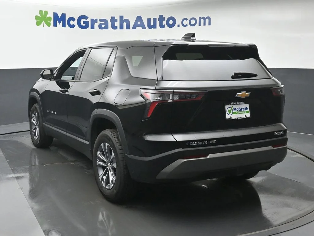 Used 2025 Black Chevrolet LT image 26