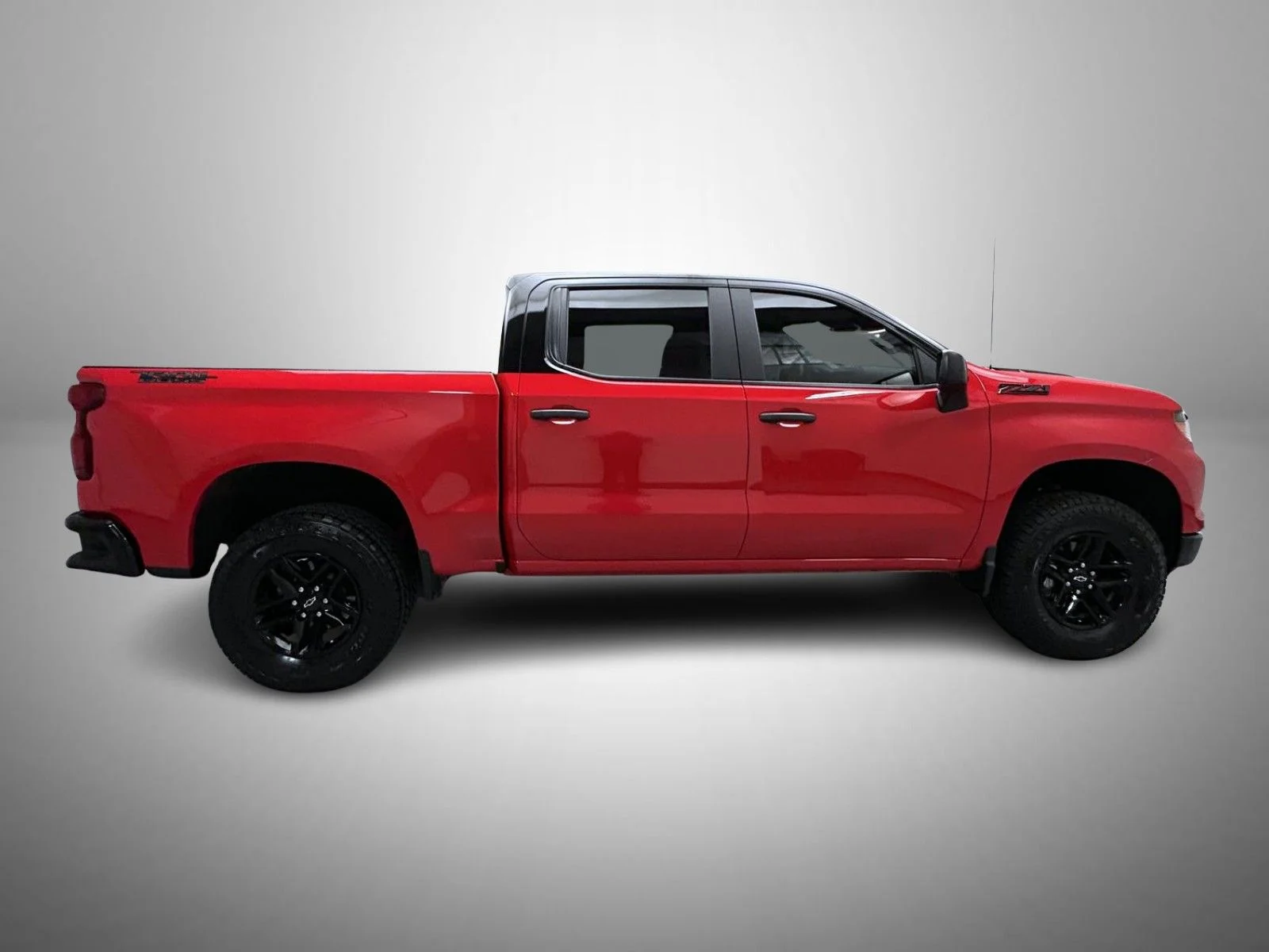 Used 2025 Red Chevrolet Custom Trail Boss image 4