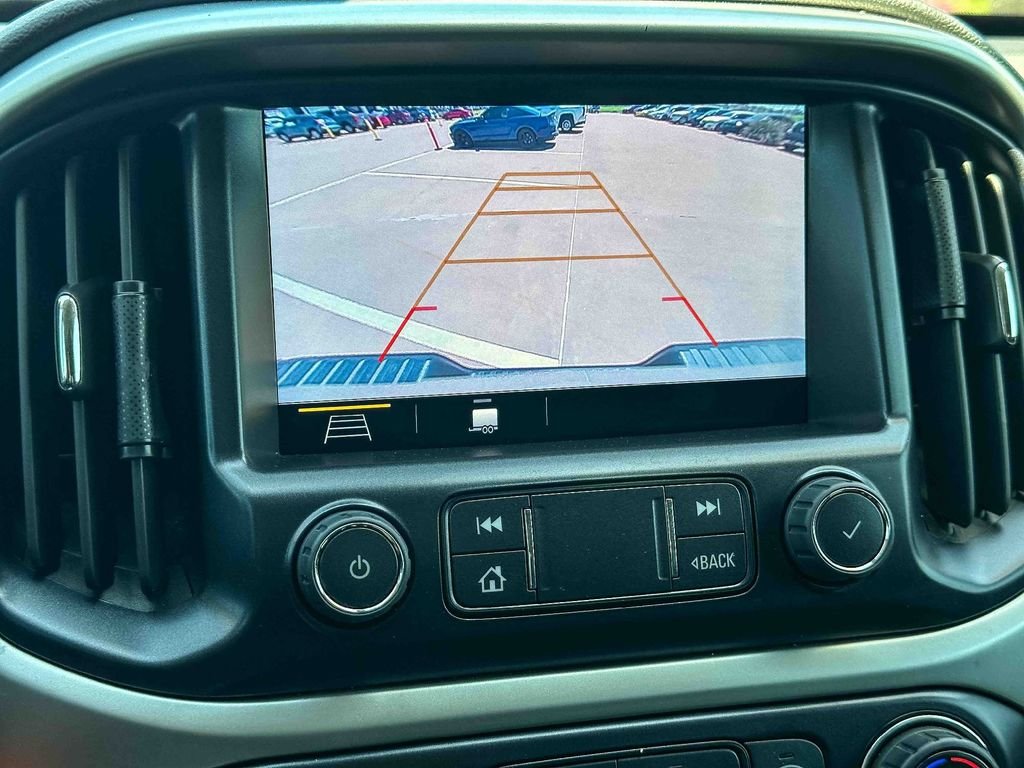 Used 2019 Silver Chevrolet ZR2 image 32