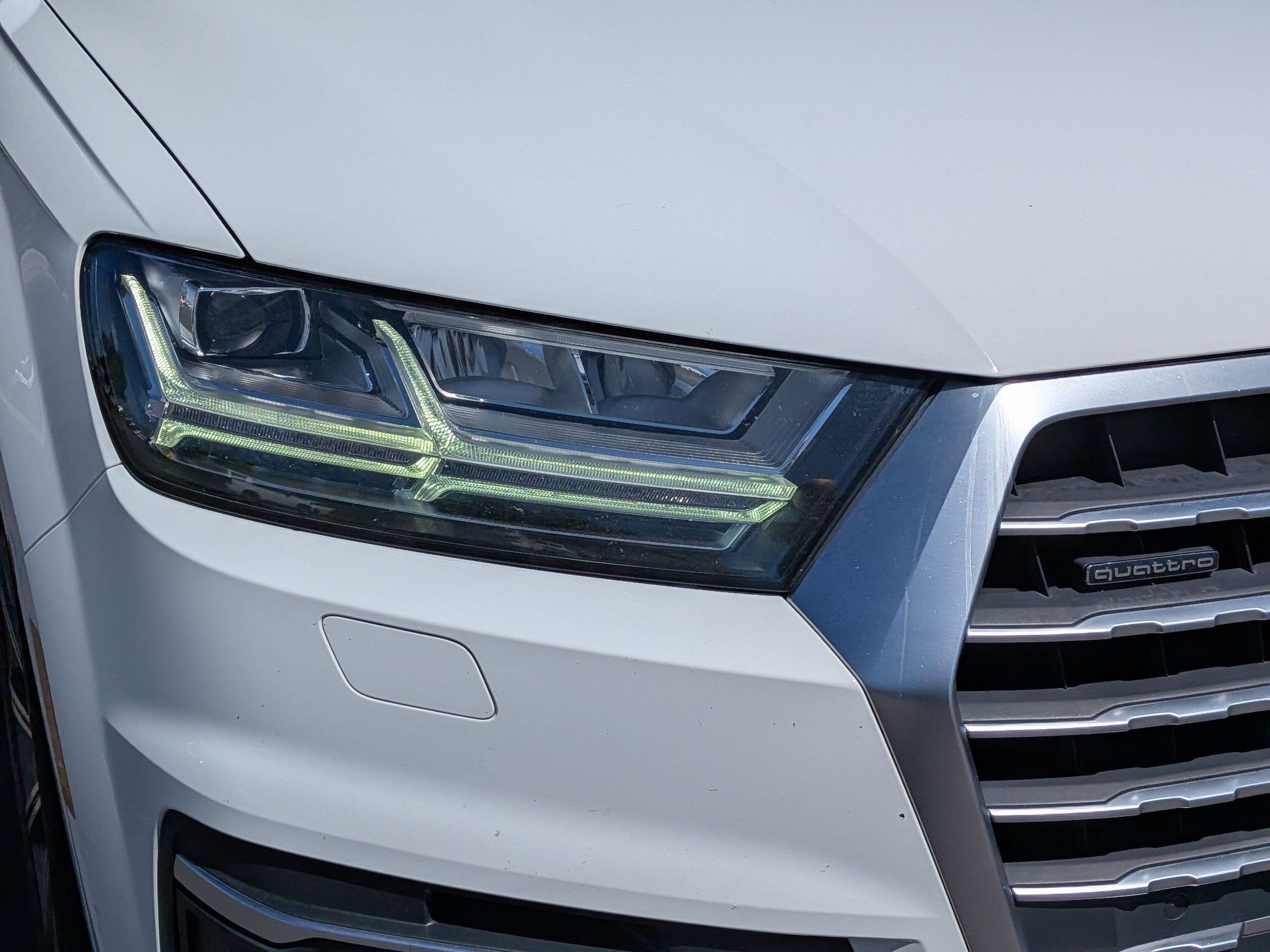 Used 2018 White Audi 3.0T Premium image 10