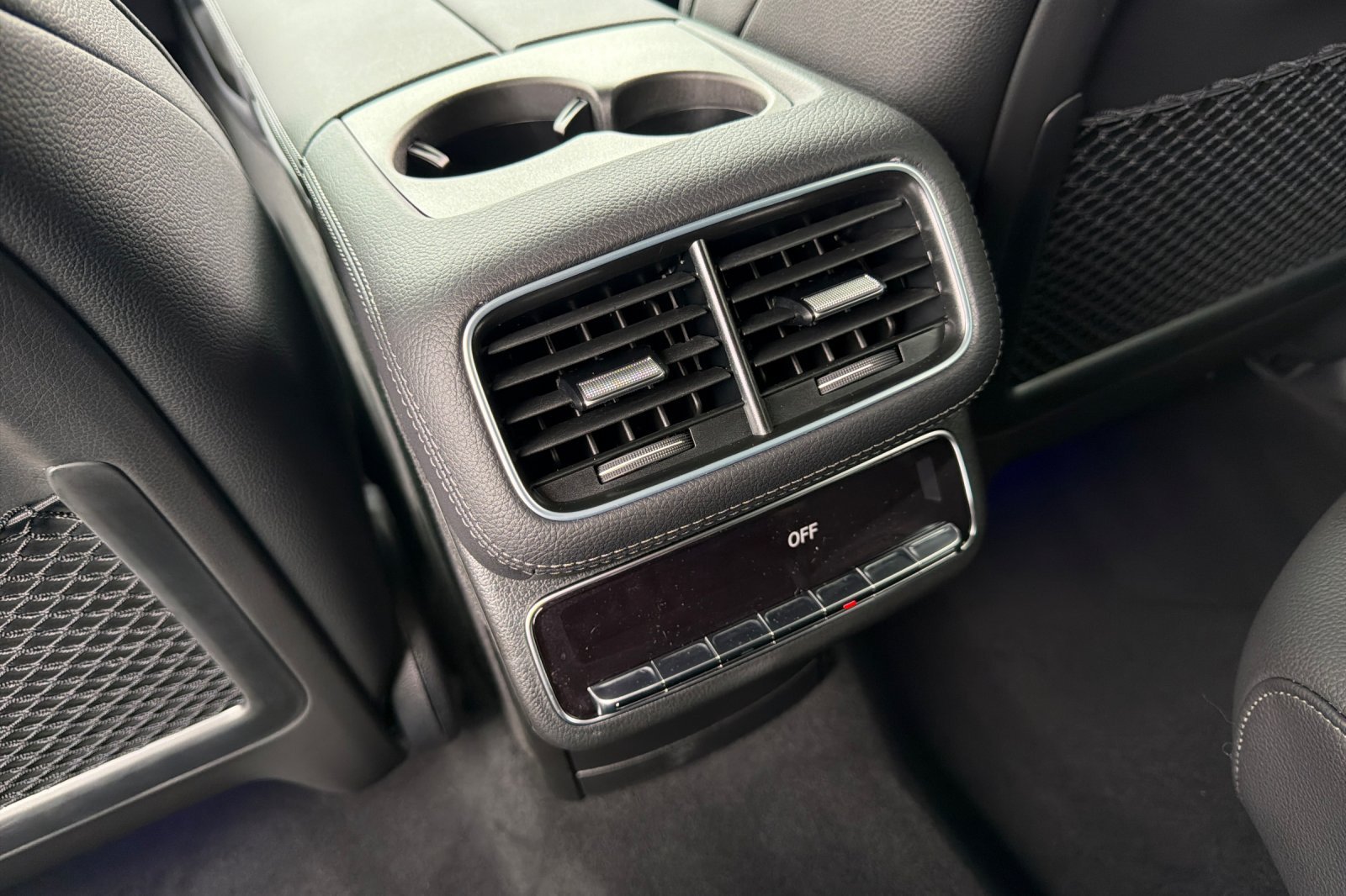 New 2026 MANUFAKTUR Alpine Grey Mercedes-Benz GLS 450 image 27