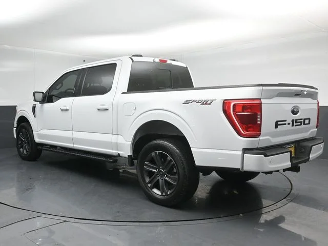 Certified Used 2023 Oxford White Ford XLT image 6