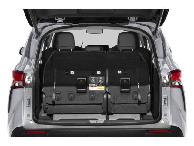 2022 Toyota Sienna XLE - Photo 11